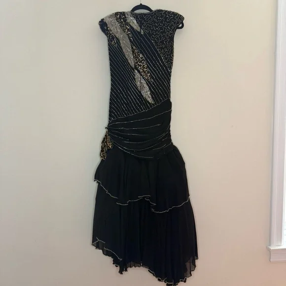 Authentic Vintage 20s Flapper 100% Silk Beaded Gold Black Flower Appliqué Dress